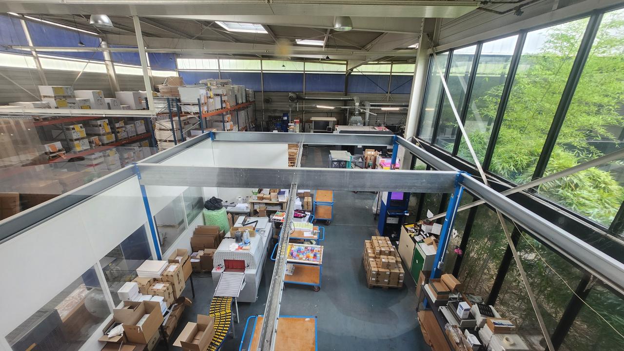 Local d'activité Champigny-sur-Marne 1900m² Vente local d'activité Champigny-sur-Marne Val-de-Marne OVACT2533676 2